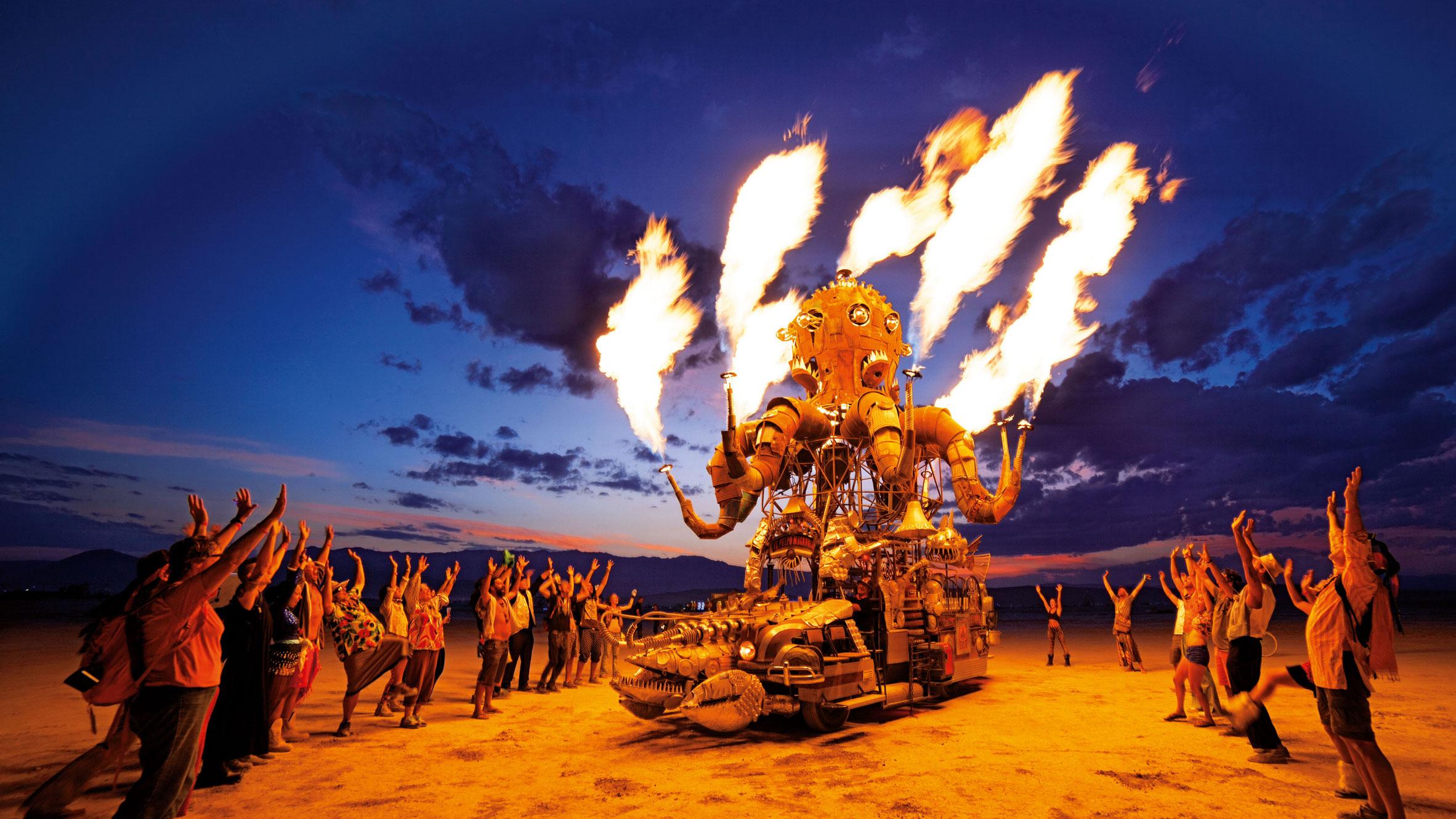Burning Man Carbon Negative 2030 Dezeen Hero .f4671648708d0ab0c88aa481e5297d3d 